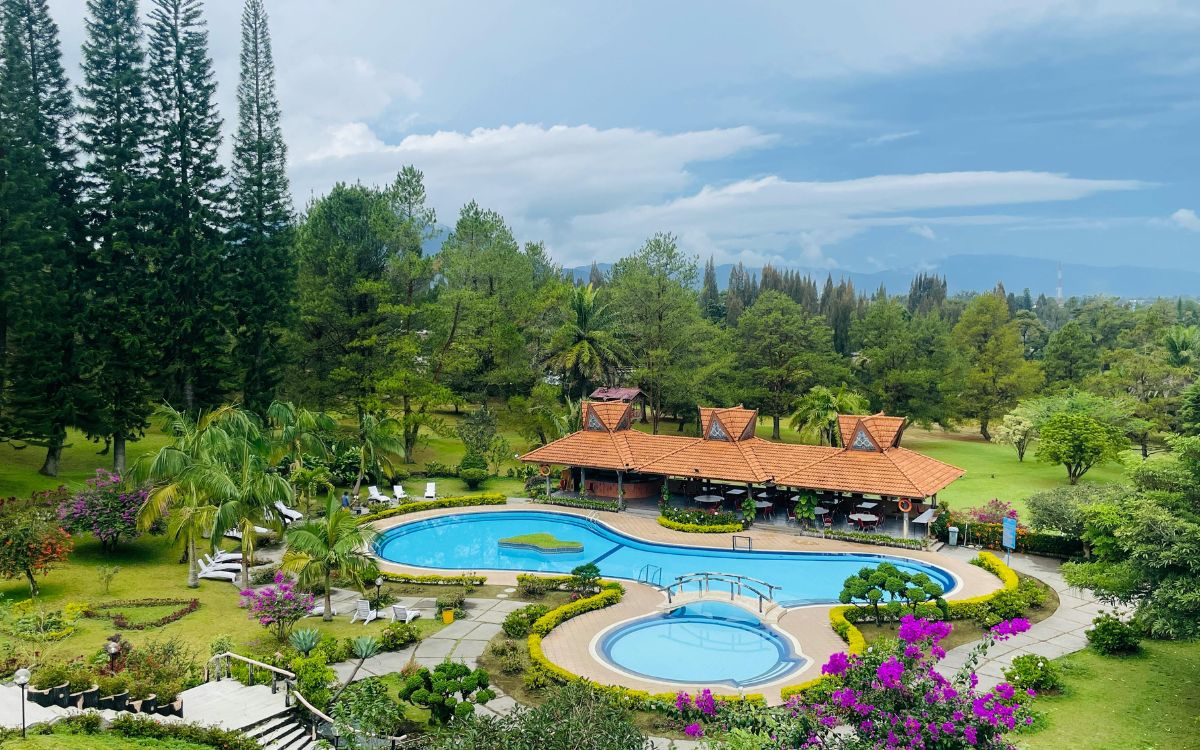 diseño de piscinas y jardines